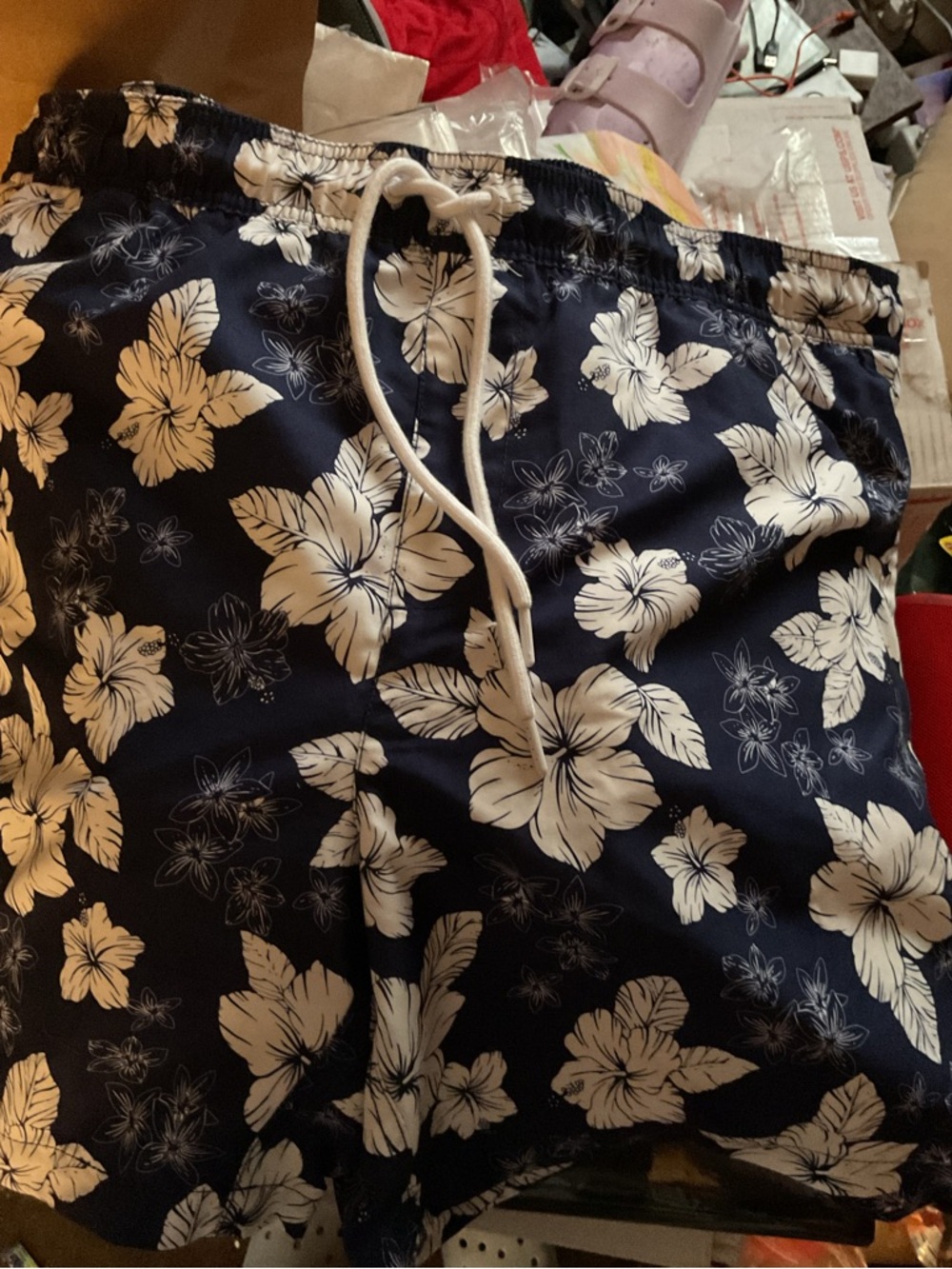 MENS Amazon Essentials Black and White Patterned Shorts